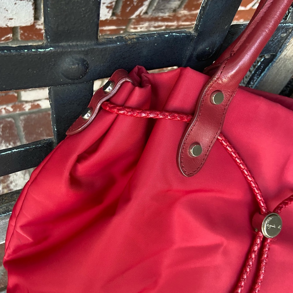 Agnes b. Voyage red travel tote - Picture 11 of 11